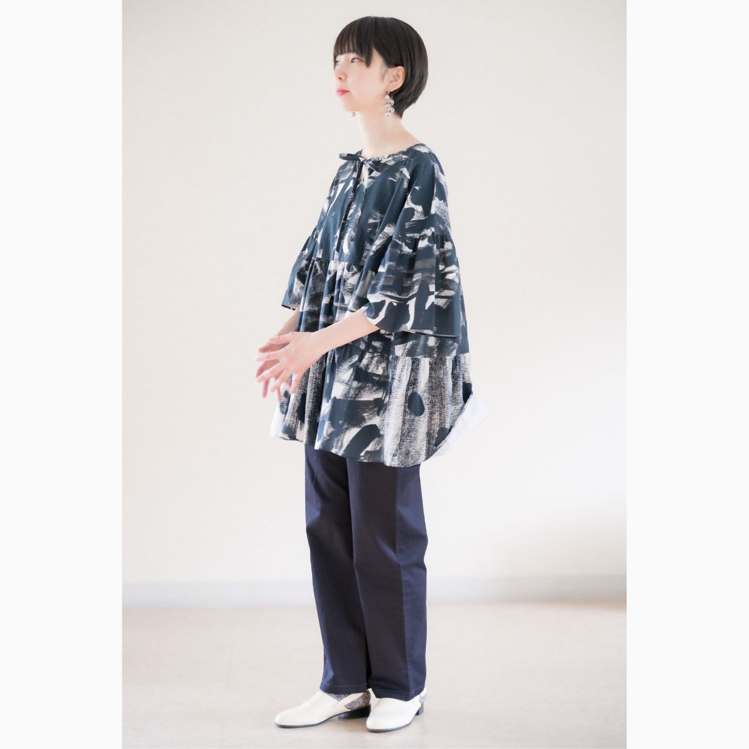 【60】フリルチュニック［ezu（旧：リップル洋品店）］