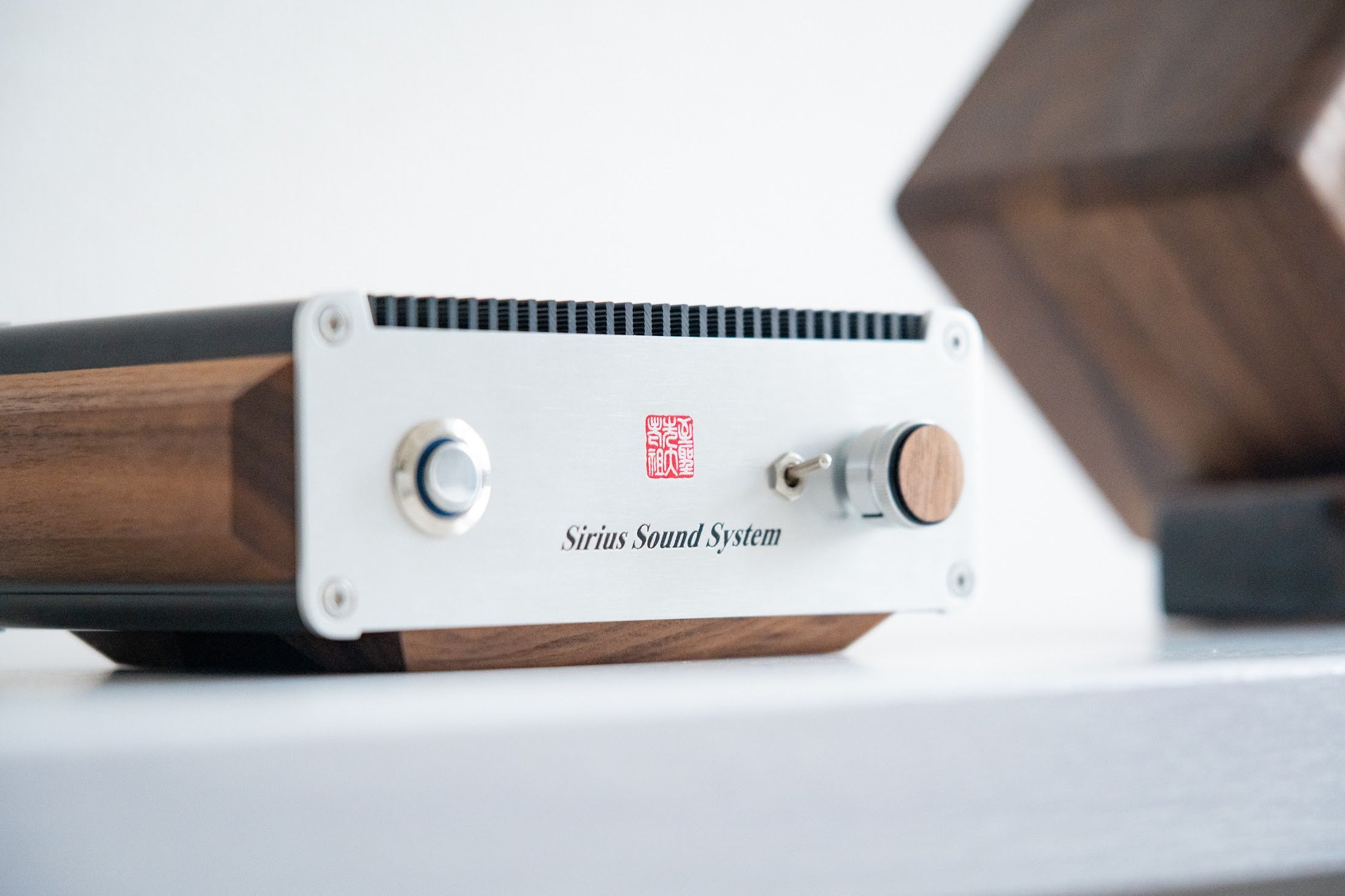 【シリウス（SIRIUS）ー響（ひびき）ー】